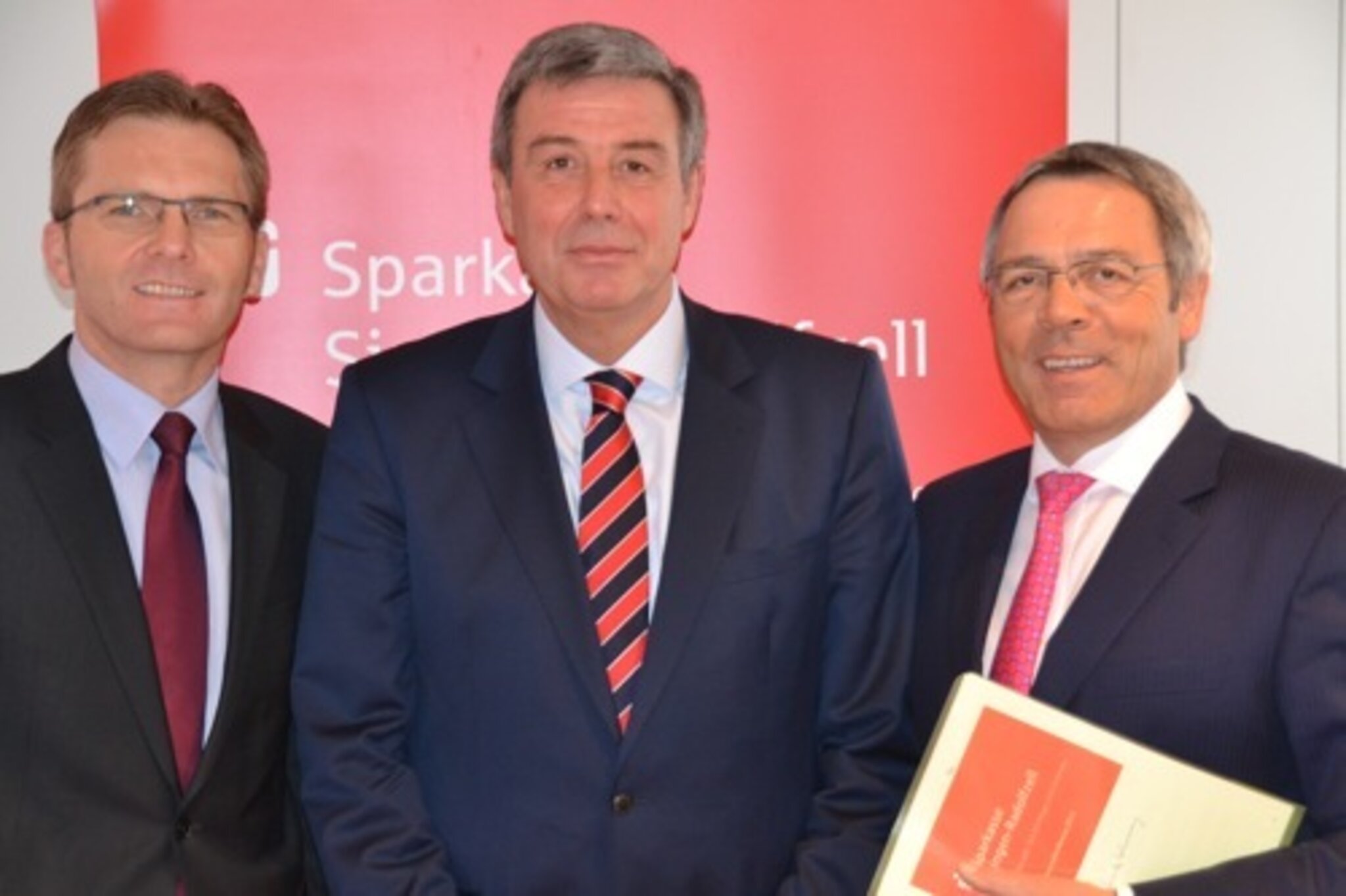 Sparkasse Singen-Radolfzell mit solidem Geschäftsergebnis 2012: Betongold ist gefragt - Singen