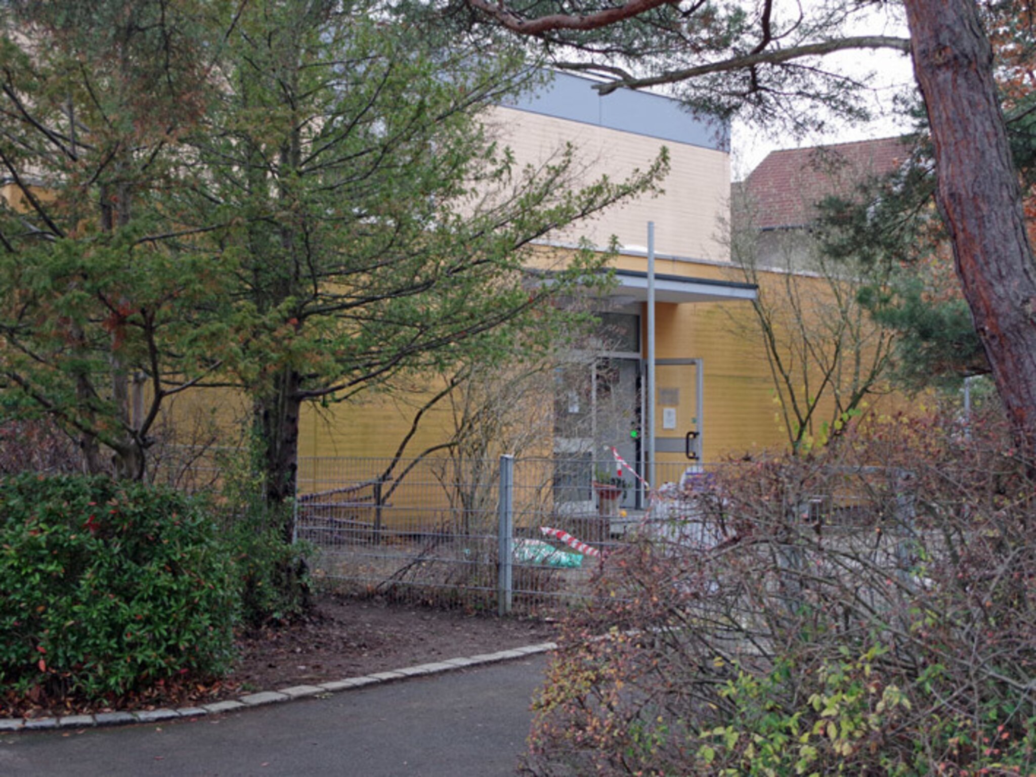 Jetzt erst beginnen weitere Planungen / Fertigstellung bis 2020