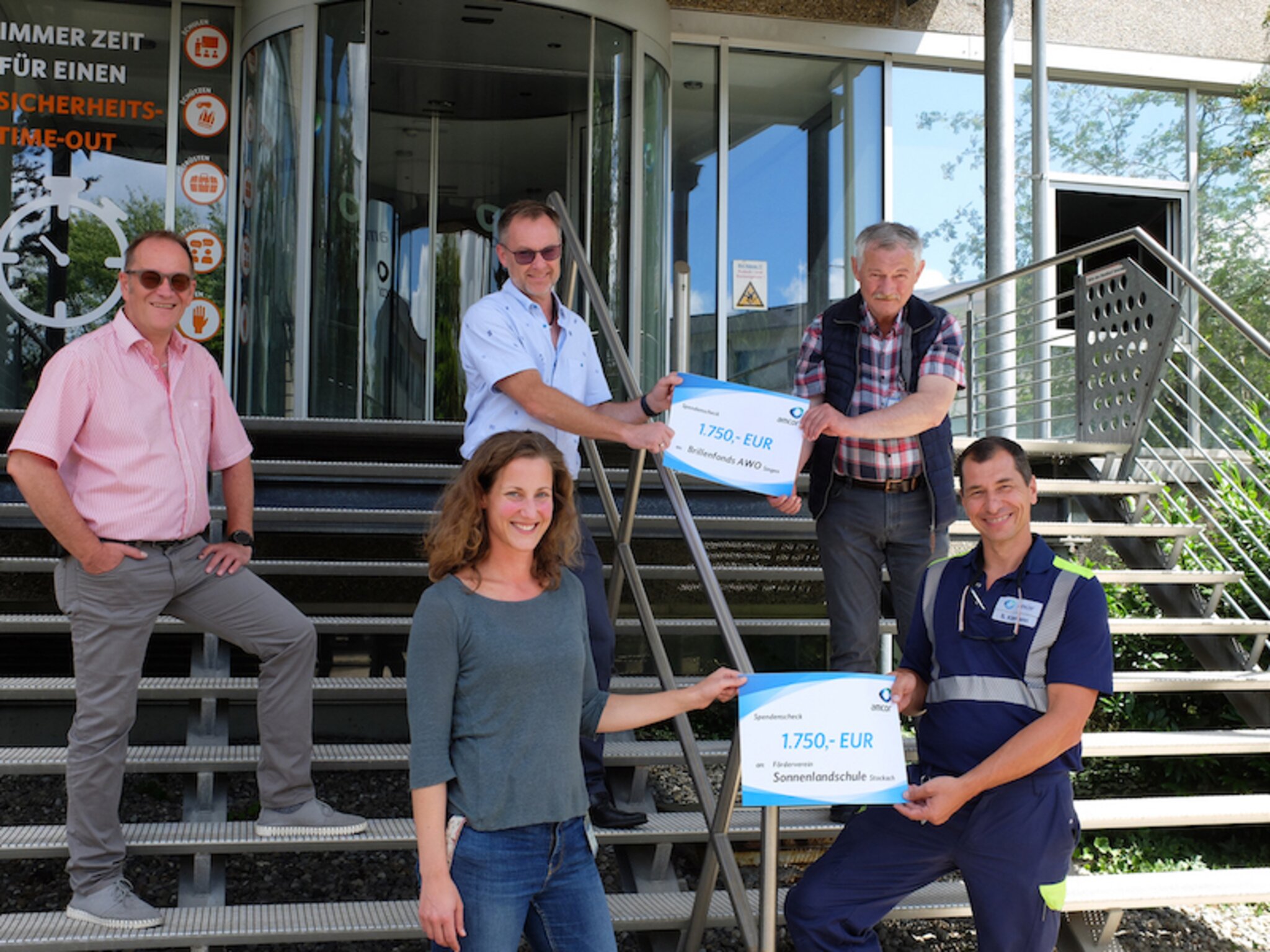 Amcor Flexibles Mitarbeiter spenden an AWO Brillenfonds und die