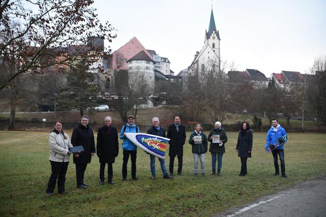 Vertreter der Stadt, der Bürgerstiftung Engen und der unterstützten Projekte