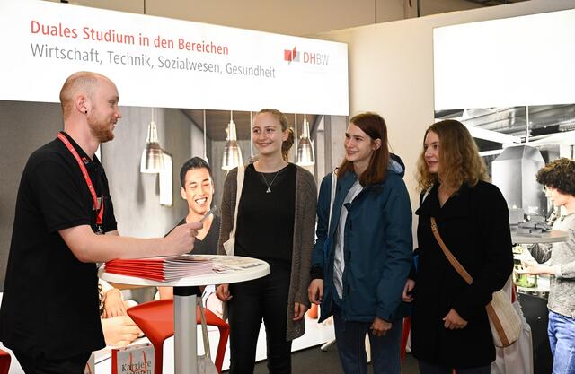 Natürlich steht das Thema Duales Studium immer wieder im Fokus. | Foto: Michael Kienzler