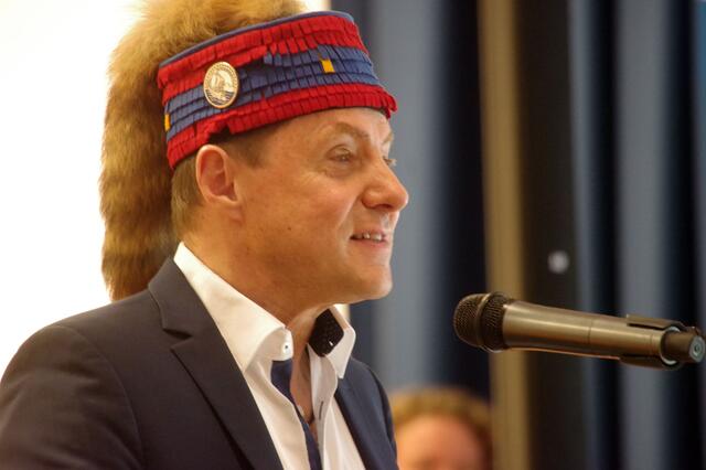 Narrenpräsident Rainer Hespeler bei seiner Vorschau auf die Fasnet 2023. | Foto: Fiedler