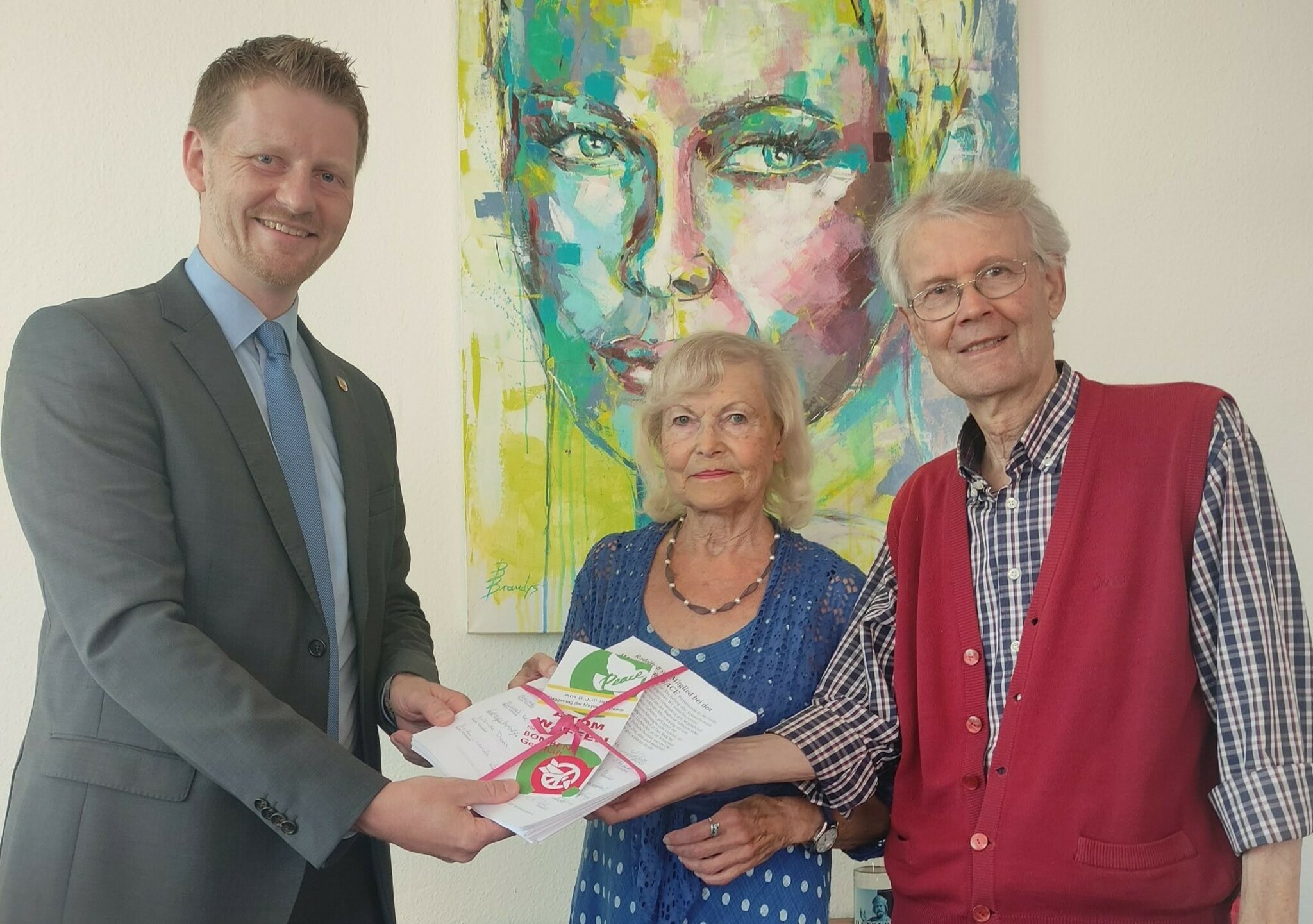 Unterschriften F r Beitritt Gesammelt Radolfzell Jetzt Auch Mit Dabei unterschriften-f-r-beitritt-gesammelt-radolfzell-jetzt-auch-mit-dabei