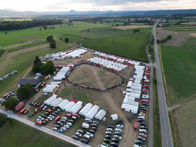 Das Jugendfeuerwehrlager in Steißlingen aus der Luft gesehen. | Foto: Drohneneinheit Kreisfeuerwehrverband
