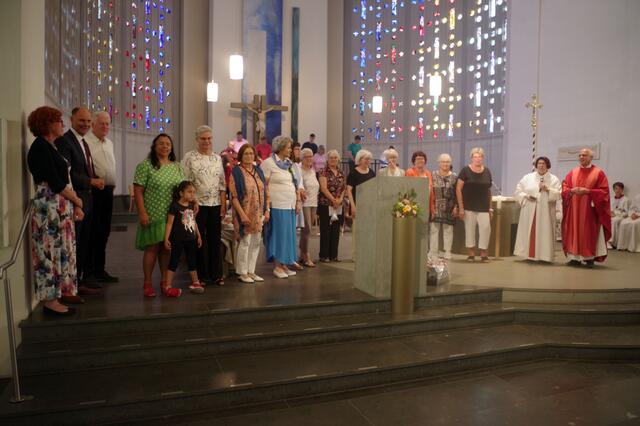 Die Stadtoase Singen feierte Jubiläum mit allen Helfern in Peter und Paul in Singen.