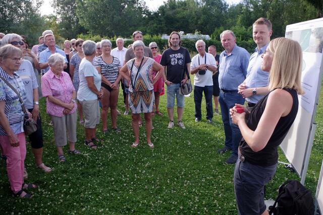 Blaualgen-Informationsveranstaltung in Böhringen – jetzt wird dort gegengesteuert.