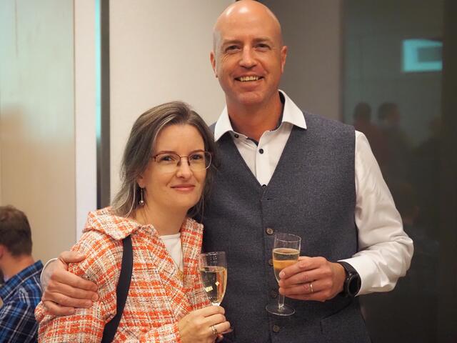 Kandidat Michael Mende mit Partnerin. | Foto: Oliver Fiedler