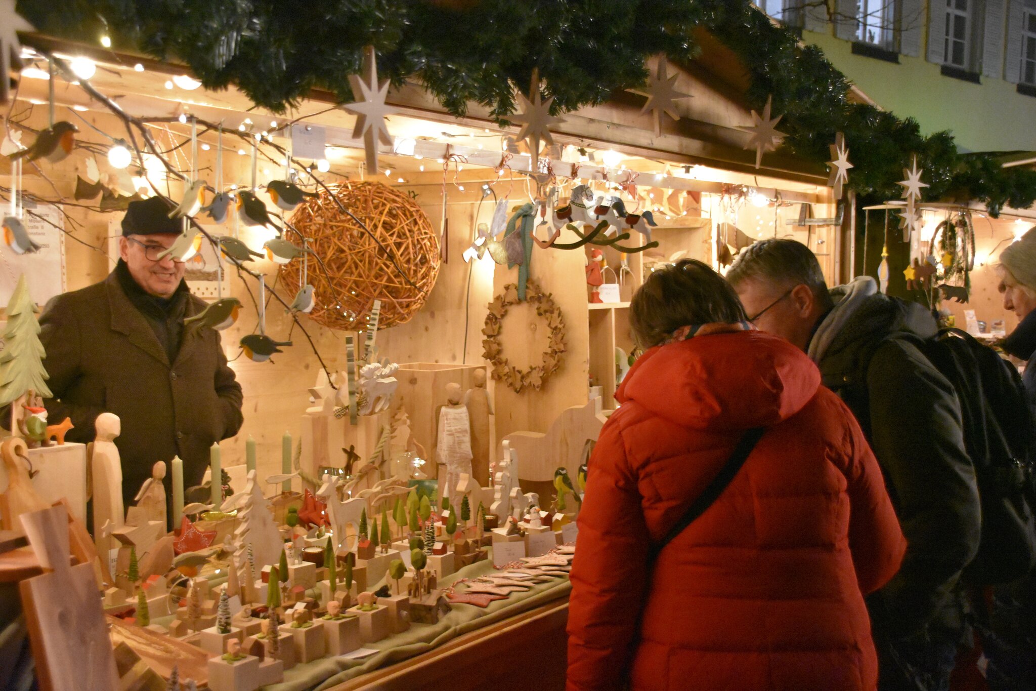 Trotz teilweise widriger Bedingungen: Zeller Christkindlemarkt ein ...