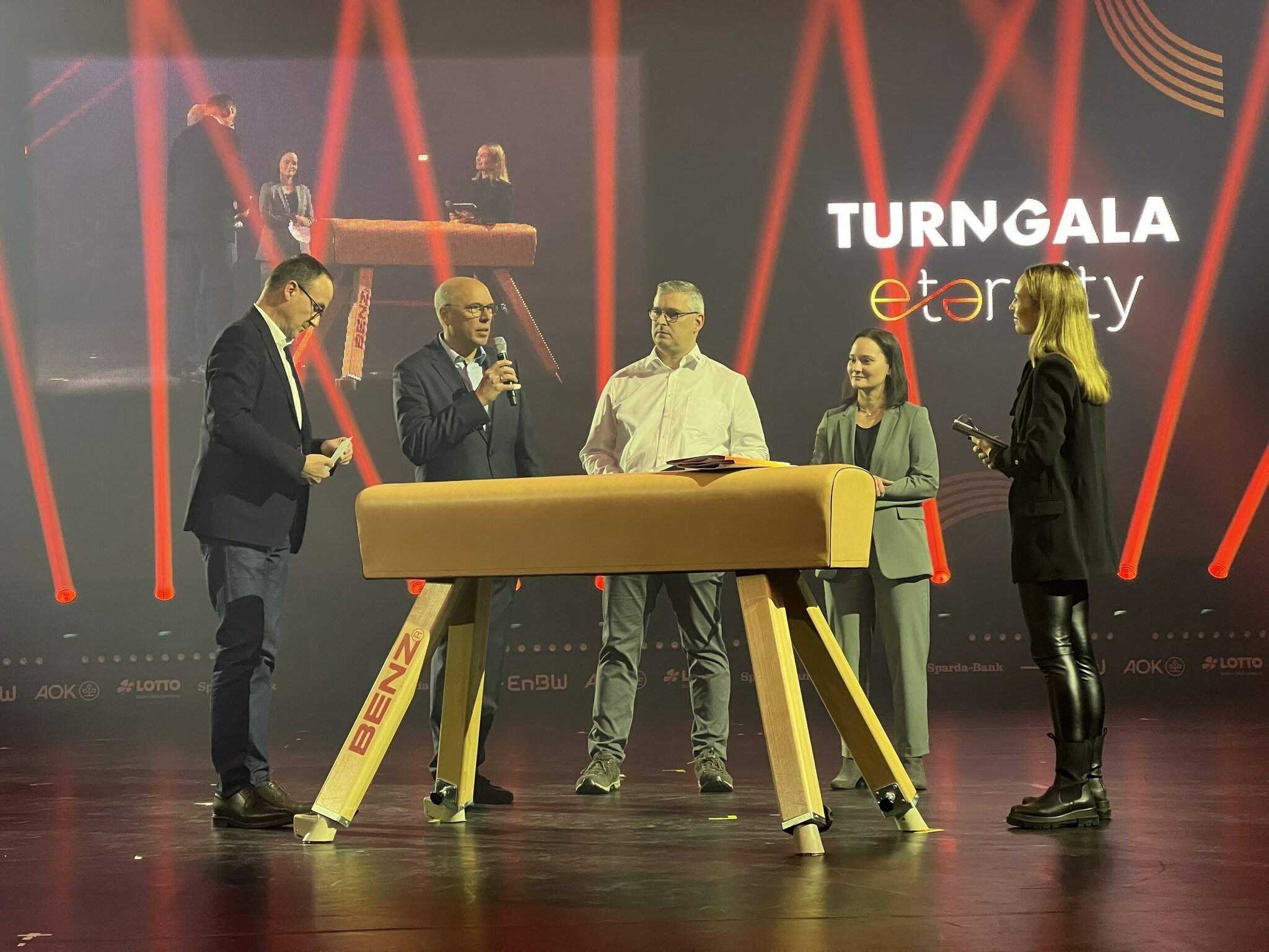  Vertrag bei TurnGala unterzeichnet: Landesturnfest kommt 2026 wieder Illustration 