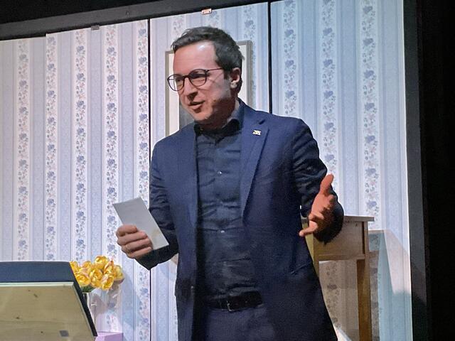 Sascha Binder, Parlamentarischer Geschäftsführer der SPD-Fraktion im Stuttgarter Landtag, Hauptredner beim Neujahrsempfang der Singener SPD in der Färbe.
 | Foto: Bernhard Grunewald