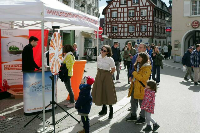 Wie auch im letzten Jahr lockt die Stadt Stockach beim verkaufsoffenen Sonntag wieder zahlreiche Besucher in die Ober- und Unterstadt | Foto: Oliver Fiedler/Archiv