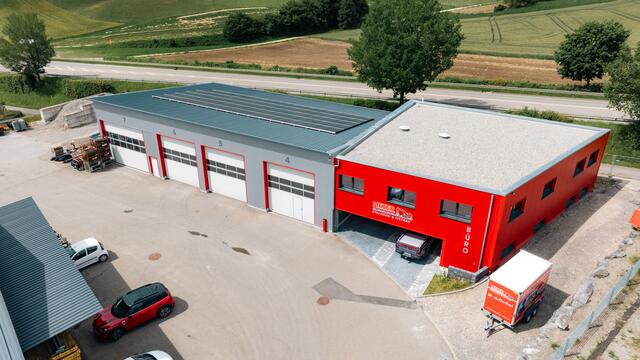 Luftbild von »Meier Straßen- und Tiefbau « im Himmelreich 5 in Stockach –
Hindelwangen. | Foto: Meier Strassen –und Tiefbau