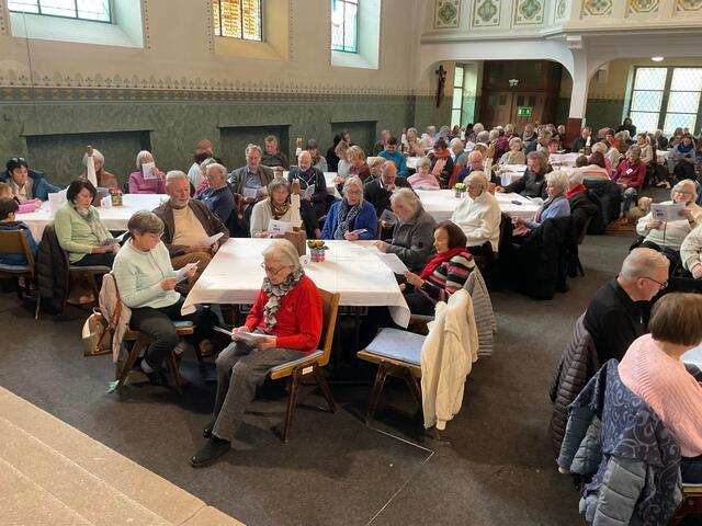 Singen ist ohne Vesperkirche kaum mehr vorstellbar, wie der erneut große Zulauf aus allen Altersgruppen und Schichten der einheimischen Bevölkerung zeigt. | Foto: Bernhard Grunewald
