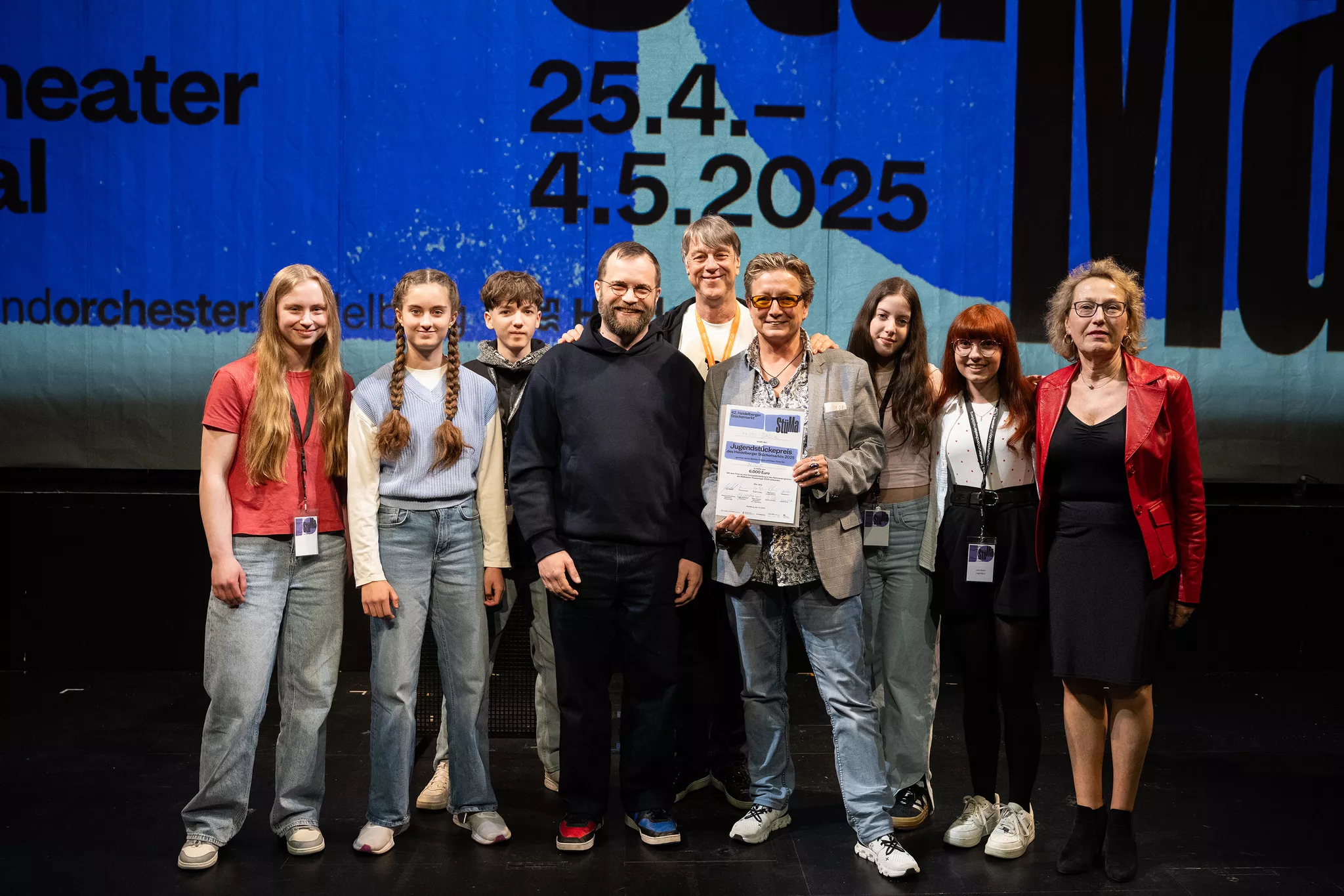 HeidelbergerでStückemarkt：Theater Konstanzは2025年の若者賞を「ニース」で獲得しました