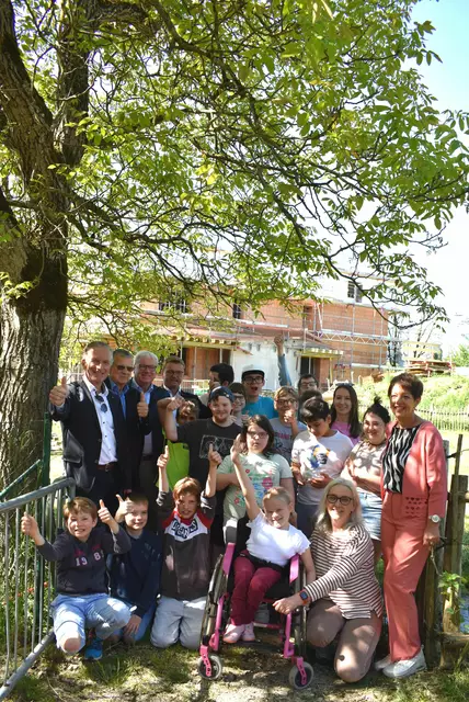 Spendenübergabe an das Haus am Mühlebach: Große Freude bei allen Beteiligten. | Foto: Susanne Dietz Vollmar