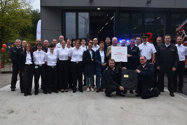 Die Werkfeuerwehr Takeda wird jährlich zu 140 Einsätzen gerufen, die sich nicht nur auf das Werksgelände beschränken. | Foto: swb-Bild: Philipp Findling