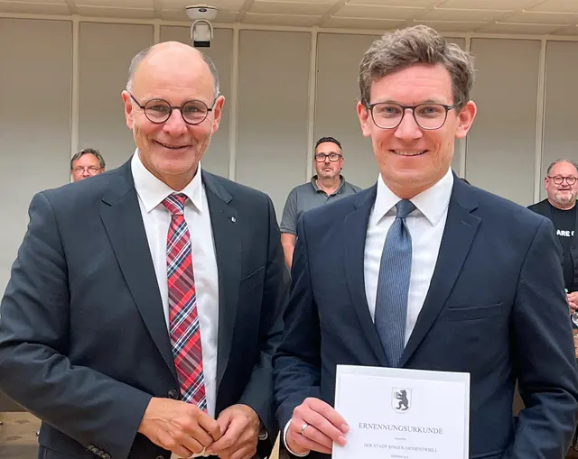 Oberbürgermeister Bernd Häusler (links) und neuer Erster Beigeordneter der Stadt Singen, Marcus Röwer. | Foto: Stadt Singen