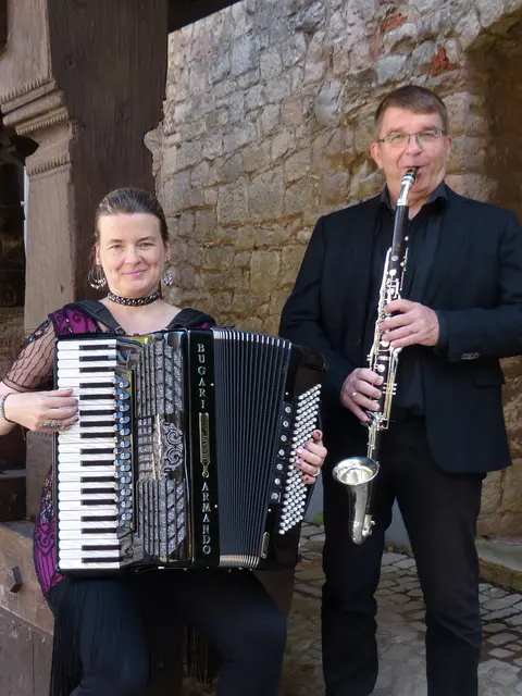 Das Duo "Sing Your Soul": links Meike Salzmann, rechts Ulrich Lehna | Foto: Ralf Salzmann