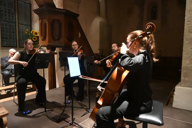 Als ein mehr als würdiger Ersatz für das Quartetto Eos entpuppte sich das TURICUM Quartett beim Auftaktkonzert der diesjährigen Kammermusiktage in Büsingen.  | Foto: Philipp Findling