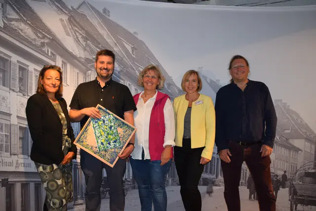 Kulturamtsleiterin Corinna Bruggaier (von links), Museumsleiter Julian Windmöller, Pfarrgemeinderätin Annette Tschiskale, Biblioteksleiterin Gabriele Gietz und vhs-Geschäftsstellenleiter Dr. Frank Weigelt stellten das Programm zur Stockacher Kulturnacht vor. | Foto: Tobias Lange