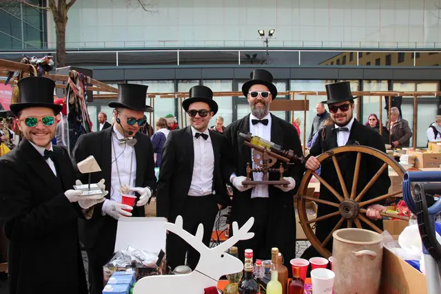 Das Team vom "Billige Jakob" wird seine Spenden für den Närrischen Jahrmarkt nun unterm Jahr sammeln. | Foto: Poppele-Zunft Singen