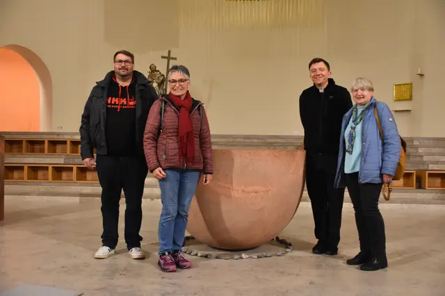 Freuen sich schon auf die große Narrenmesse zum Jubiläum (von links): Florian Grill (Hans-Kuony-Kapelle), Regina Gromball, Pfarrer Thomas Huber, und Elisabeth Matthes. | Foto: Philipp Findling
