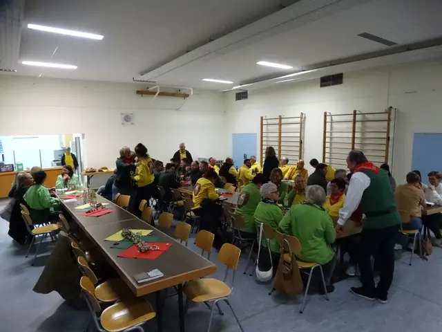 Die Holzbirregüggel blickten bei der Generalversammlung am Ölfte Ölfte gestärkt auf die kommende Fasnet.  | Foto: Marcelino Rüth