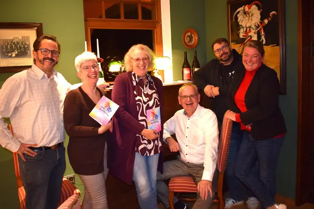 Endlich steht es vor der Tür, das große Jubiläums-Wochenende des Narrengerichts. Hierüber freut sich auch das Team des Programmausschusses.  | Foto: Achim Holzmann