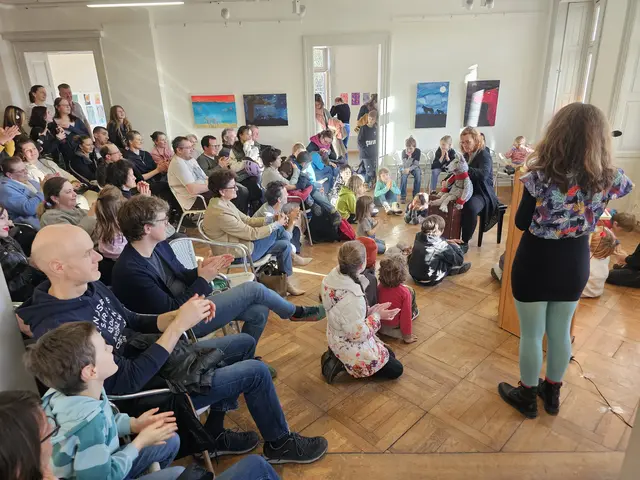 Zahlreiche Familien und junge Gäste verwandelten die Villa Bosch in einen Ort voller Energie, Neugier und kreativer Freude. | Foto: Kultur Radolfzell