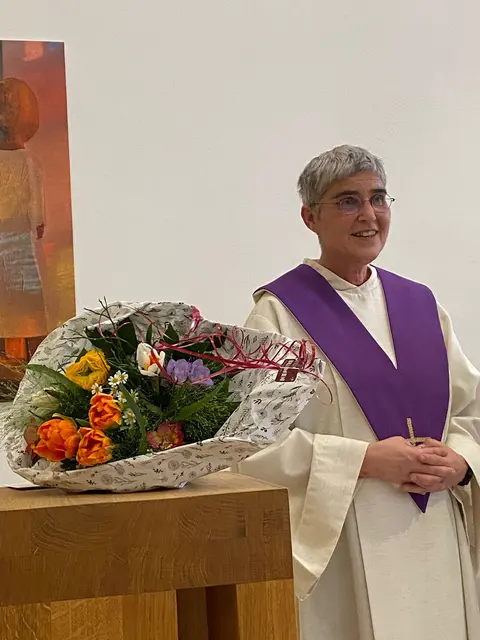 Neues Personal am Hegau-Bodensee-Klinikum. Simone Meisel wird als neue Klinik- und Hospizseelsorgerin vorgestellt.  | Foto: Klinikseelsorge HBK-Singen