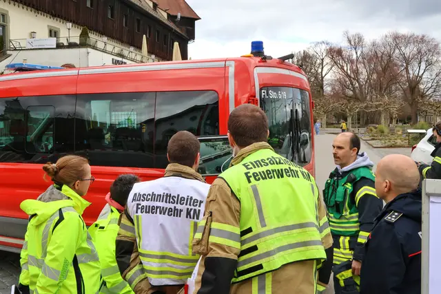 Der Einsatz der Ölwehr. | Foto: Feuerwehr Konstanz