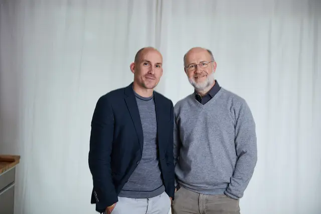 Sie sind die Hauptattraktion beim Singener Wirtschaftsforum in diesem Jahr: Jonas Geissler und Harald Lesch. | Foto: Nils Schwarz