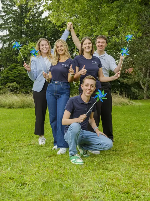 Geben Einblicke in ihre Ausbildung: die Azubis der Thüga Energie. | Foto: Thüga Energie