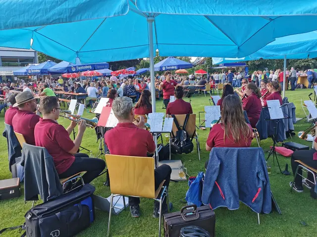 Auch in diesem Jahr hofft der Musikverein Friedingen beim Frühlingsfest am 14. Mai auf zahlreiche Besucher auf dem Sportplatz vor der Schlossberghalle. | Foto: Archiv