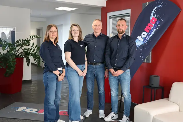 (von links nach rechts): Elisabeth Fischer, Jana Bechler, Johannes Breinlinger und Philipp Bechler. Mit Jana Bechler und Philipp Bechler ist die zweite Generation im Betrieb gesichert. | Foto: Juleda Kadrija