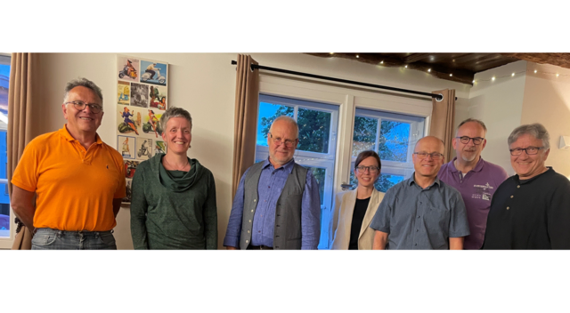 von links die Vorstandschaft der Freien Wähler Singen: Uli Kaiser, Katrin Rimmele, Dr. Hubertus Both-Pföst, Dr. Ramona Halmer, Norbert Schaible, Andreas Egger, Volkmar Schmitt-Förster. | Foto: Freie Wähler Singen