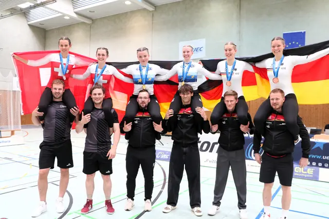 Von links: Julia Stäheli / Tanisha Tanner (2) - Nele Jodeleit / Kim-Leah Schlüter (1) - Sara Knobelspies / Sara Knobelspies (3) | Foto: Wilfried Schwarz