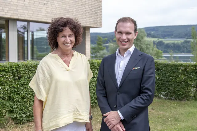 Martina Bischofberger und Dr. Daniel Schumacher | Foto: Schloss Gaienhofen / Markus Worringer