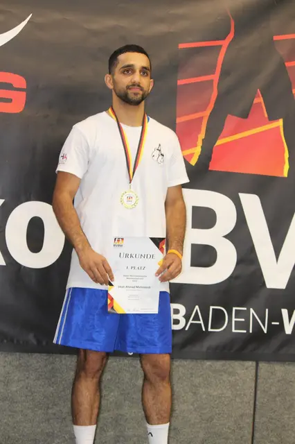 Großer Erfolg für Ahmad Mahmoodi: Der Jung-Boxer vom Boxclub Singen holte bei der U23 in der Gewichtsklasse bis 65 Kilo die Goldmedaille. | Foto: Boxclub Singen