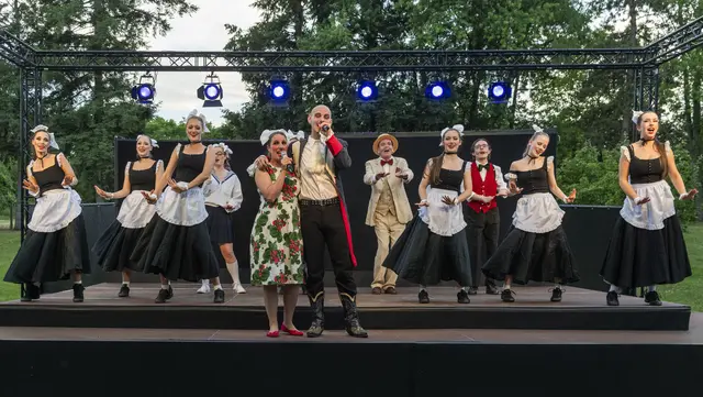 Eine hoch unterhaltsamer Komödienklassiker zeigt das Theater "Die Färbe" bei seinem Sommertheater im Färbegarten. mit Eugène Labiches "Folgen aus erster Ehe". | Foto: Guido Kasper