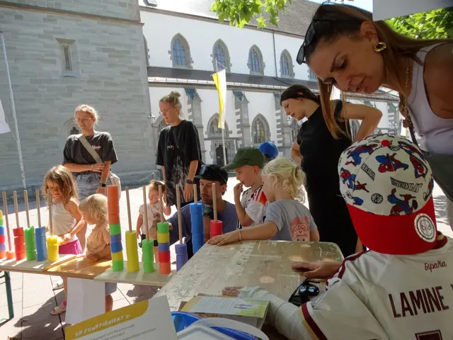 Sechs Radolfzeller Einrichtungen ermöglichten es den Kindern an verschiedenen Stationen Punkte zu sammeln.  | Foto: Marcelino Rüth