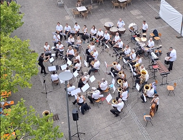Der Musikverein Gottmadingen beim Konzert auf dem Anneliese-Bilger-Platz. | Foto: Musikverein Gottmadingen