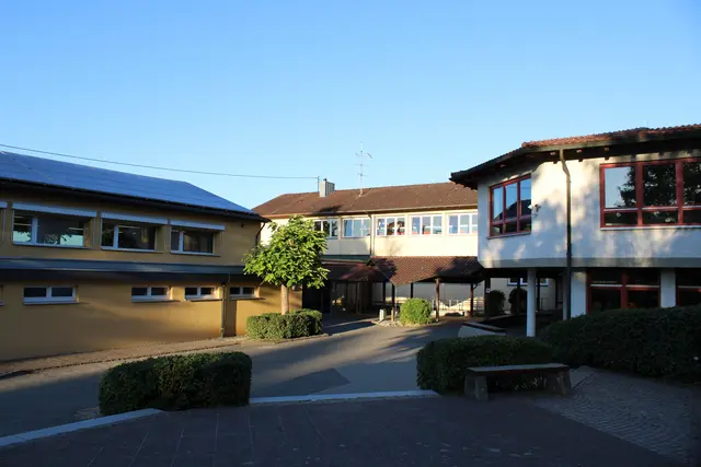 Für die Grundschule Mühlhausen-Ehingen hat der Gemeinderat eine neue Schulbetreuungssatzung beschlossen. Außerdem wird das Mittagessen in der Mensa für Eltern ab September 2026 etwas teurer. | Foto: Eron Metolli