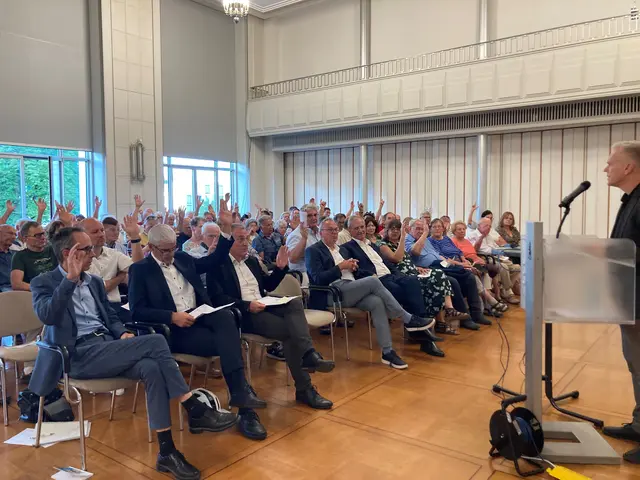 Einstimmig wurde die Vorstandschaft entlastet und erneut für drei Jahre im Amt bestätigt.  | Foto: Claudia Kipker-Preyß