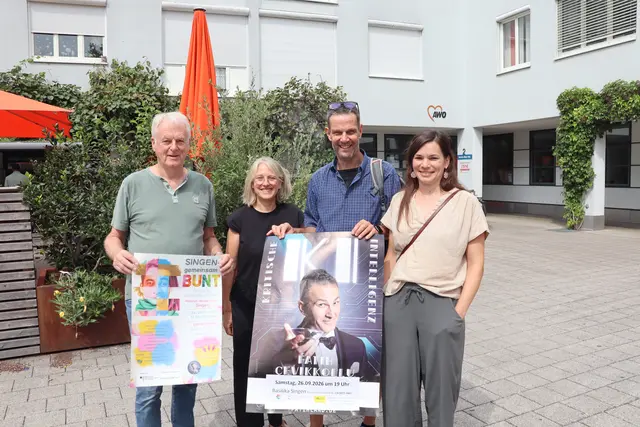 Die Veranstalter des Festivals für Demokratie und Vielfalt wollen mit dem Programm viele Besucher überzeugen, um das Festival zukünftig fest im Singener Veranstaltungskalender unterzubringen. Von Links: Udo Engelhardt, Regina Brütsch, Marcel Da Rin und Maxi Fetsch. | Foto: Sebastian Ridder